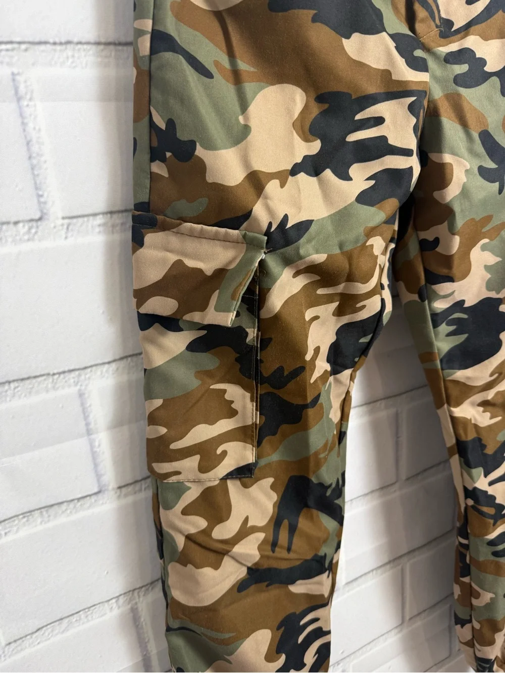 SHEIN Teen Camo Cargo Jogger Pants Size 10-11Y Green Camouflage Utility